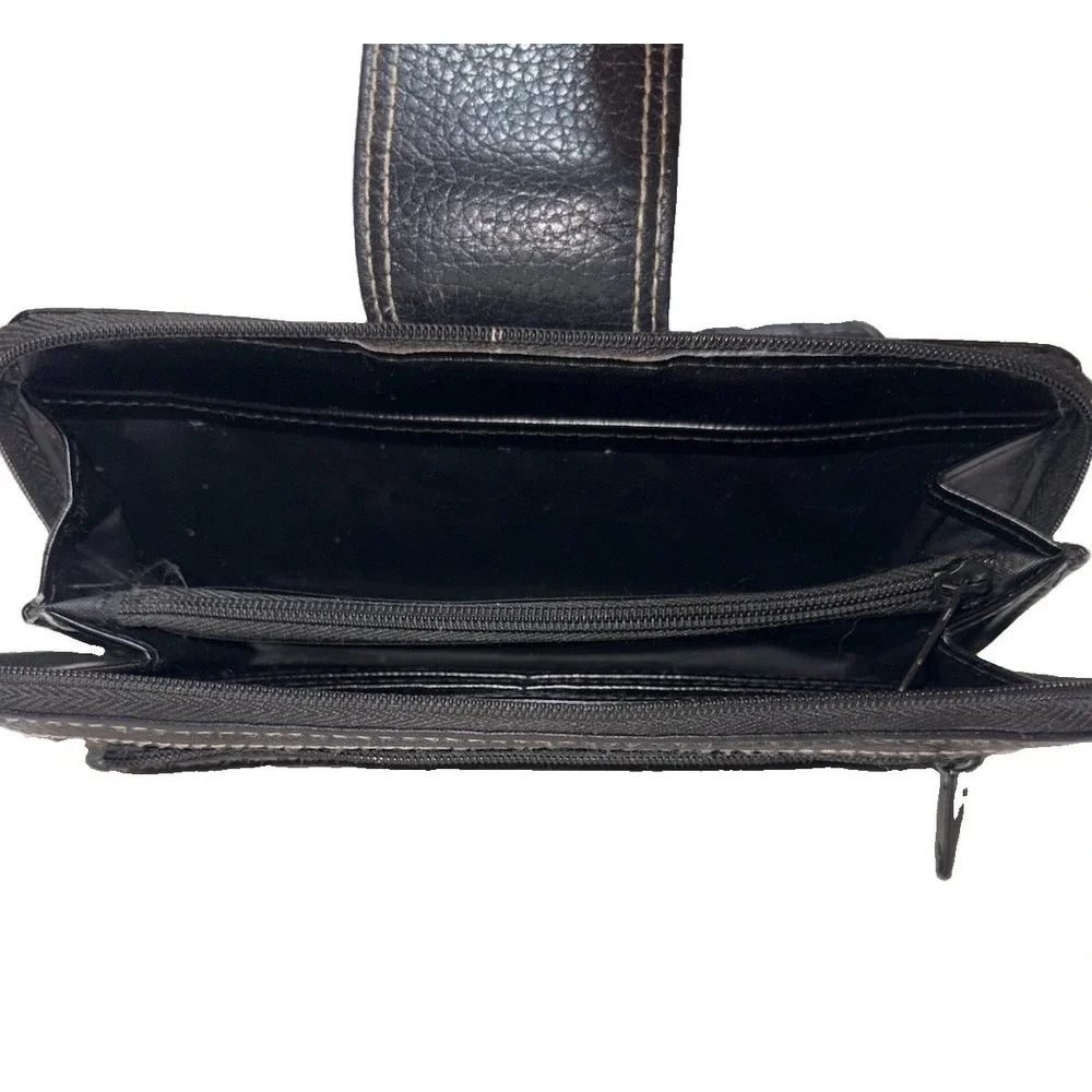 Buxton Westcott Women's Black Leather Organizer Clutch Wallet Zip Around Tab
